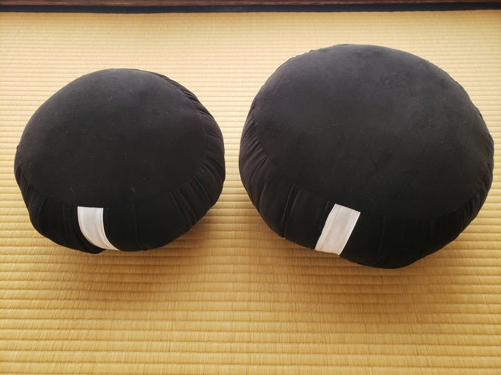 【非売品】 orginals クッション 激レア⭐︎ 新品未開封　黒 ビロード座蒲 – 株式会社 松本屋